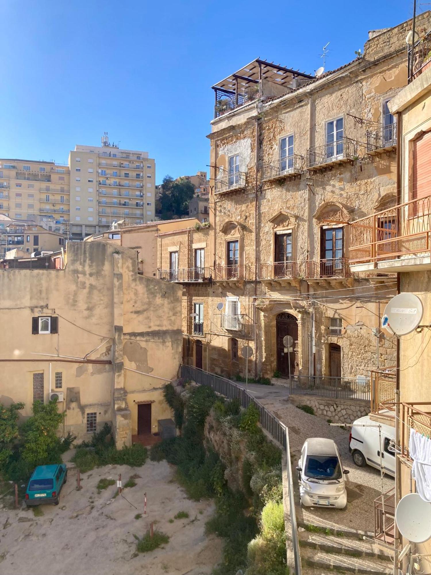Agrigento Flat - Apartment With Private Parking Exterior photo